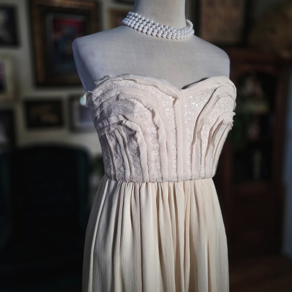 BCBG Paris Chic Cream Strapless High Low Prom Formal Evening Gown Dress - Picture 6 of 7